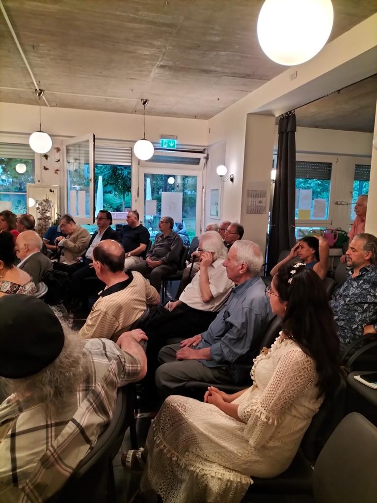 برلين تستذكر الجواهري و مظفر النواب و أبو كاطع برلين تستذكر الجواهري و مظفر النواب و أبو كاطع