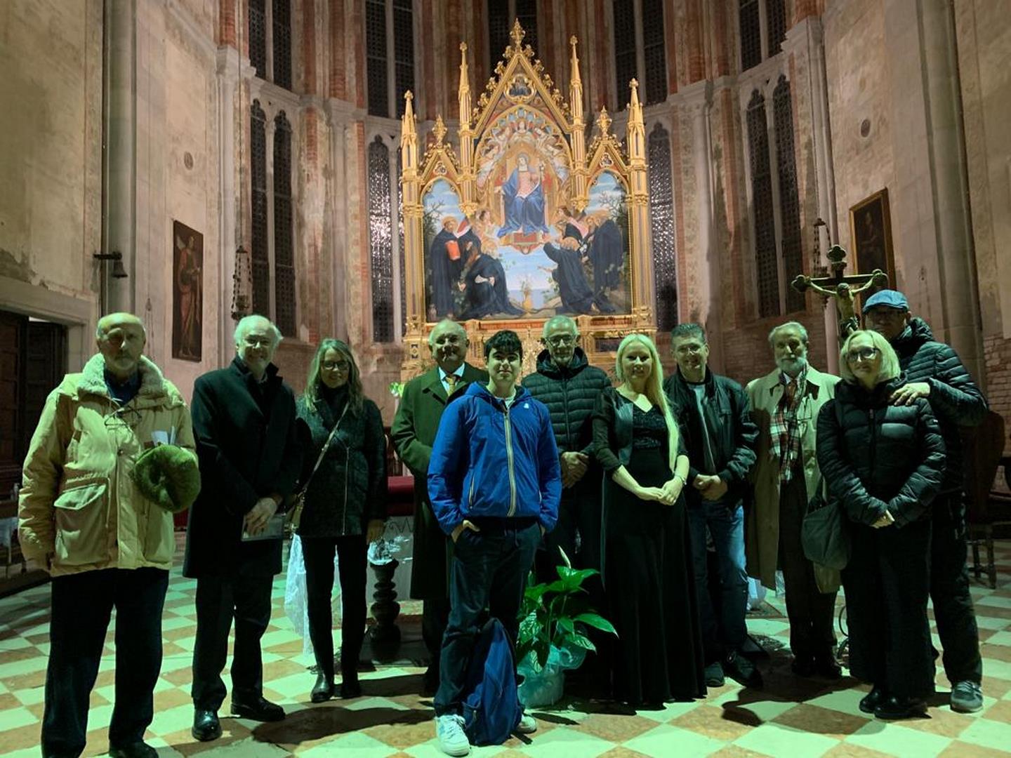 جمعيتنا وكتاب السيرك الميتافيزيقي