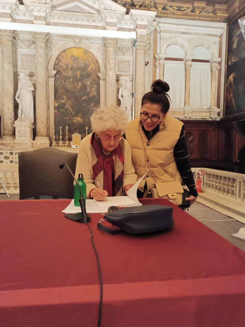 البروفيسورة روساني و الفن الليبيرتي المعماري