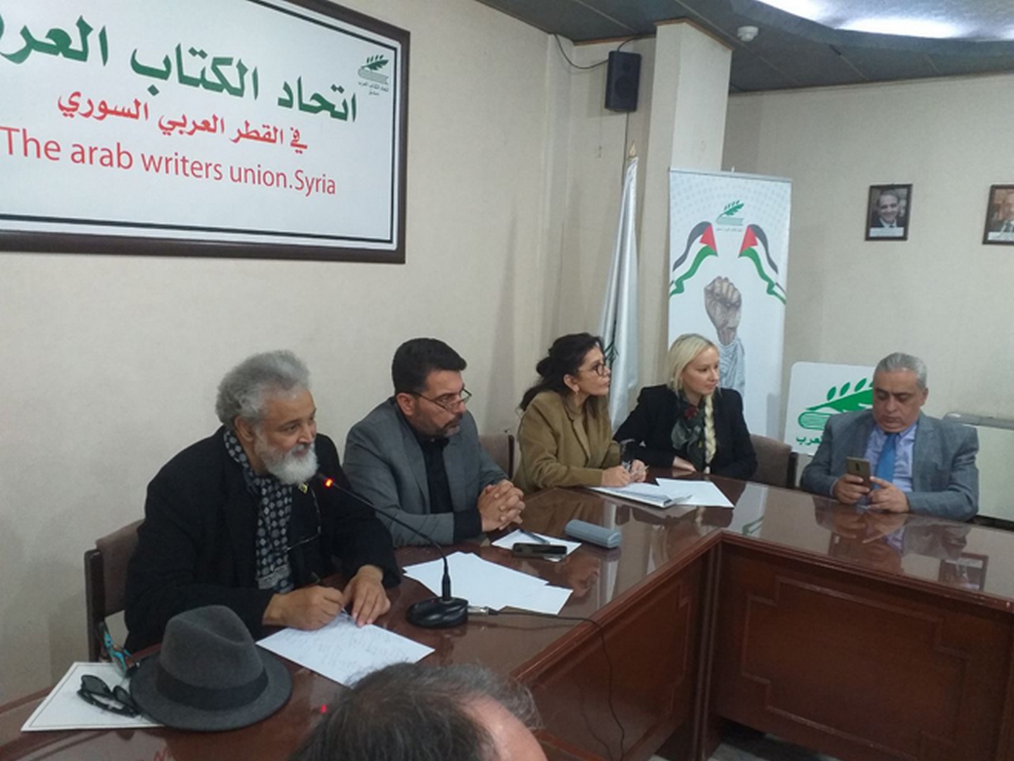 تفاصيل رحلة إلى دمشق - زيارتنا إلى اتحاد الكتاب العرب