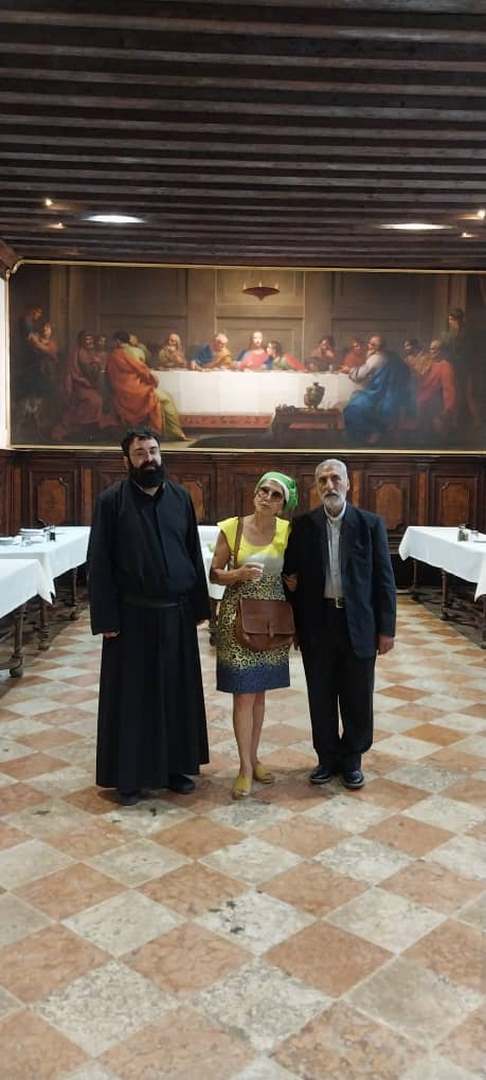 الكنيسة تعني الرعية الكنيسة تعني الرعية