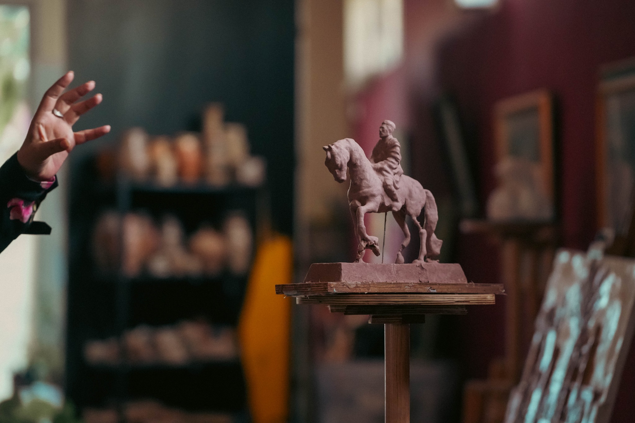 جمعية البندقية الصداقة الإيطالية العربية في ضيافة نادي عوض عبيدة للفنون التشكيلية