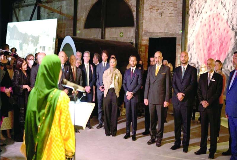 الفن العماني في فينيسيا له عبق الجذور 